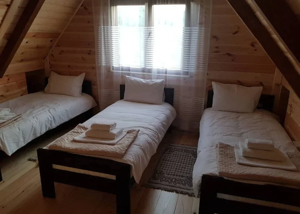 ACCOMMODATION